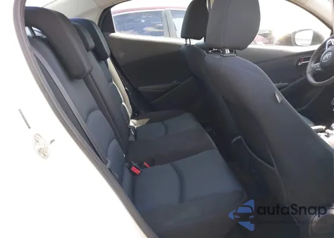 2016 Scion Ia из США, поврежденный, VIN 3MYDLBZV8GY107141